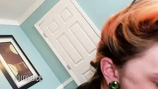 Я готова к уроку минета для моего отчима с большим черным членом!