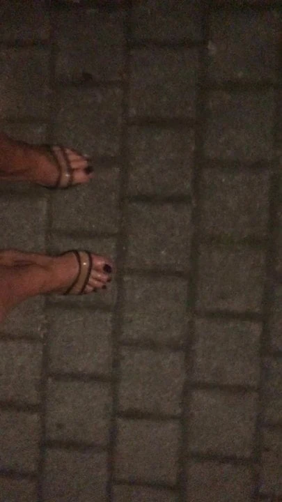 OUTDOOR NAKED OILED WITH BLACK CLEAR HEELS