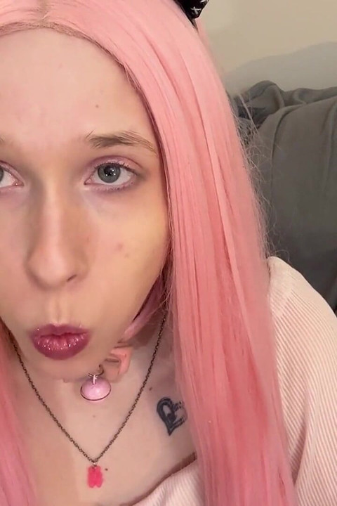 Bratty Bubblegum Slut Blowing Bubbles