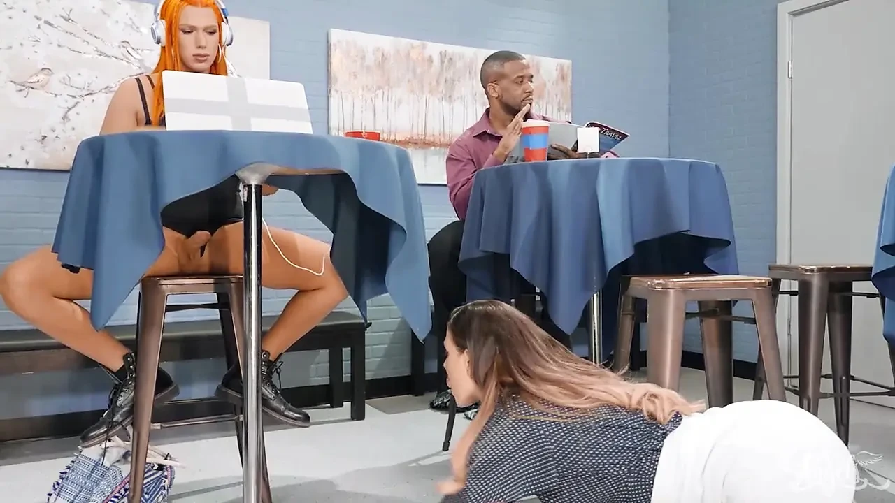 TRANS ANGELS - cherie deville dante Colle无法抗拒在咖啡店里和阿斯彭布鲁克斯做爱