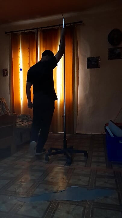 Daeros's doing for fans pole dance