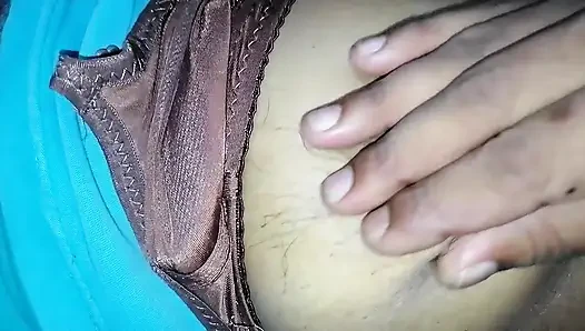 Gadis desa india dengan jembut lebat lagi menggoda