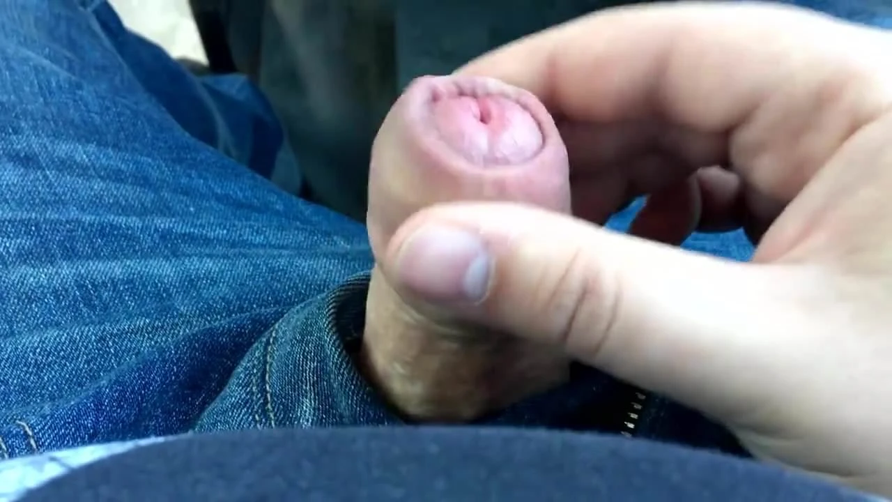 Bus handjob
