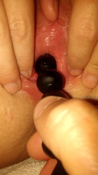 Peehole play 9