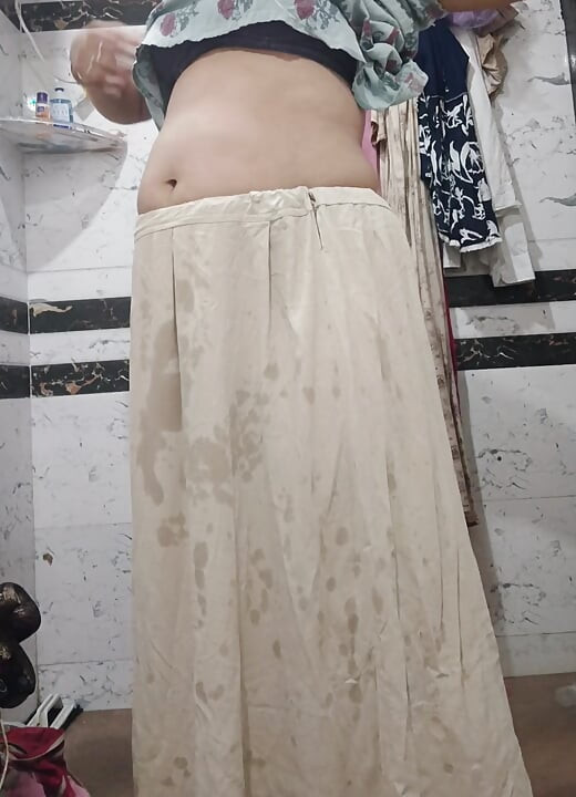 Priya india, coño en video de agujero grande
