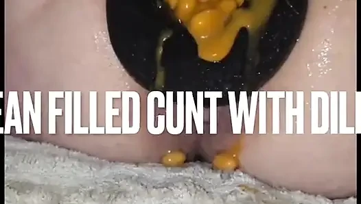 Messy spunk and food filled cunt