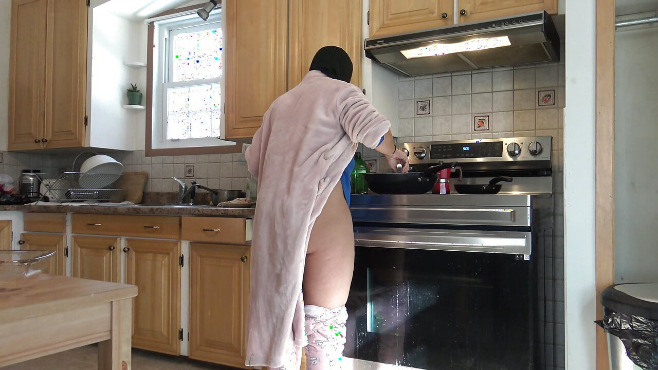 Submissive Stepmom In Hijab Creampied By Stepson In The Kitchen