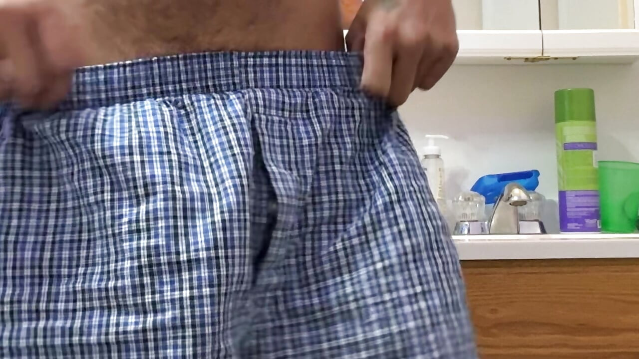 Spreading My Big Hairy Cheeks - Finger Fucking My Hole, Moaning & Stroking Till I Explode On Myself