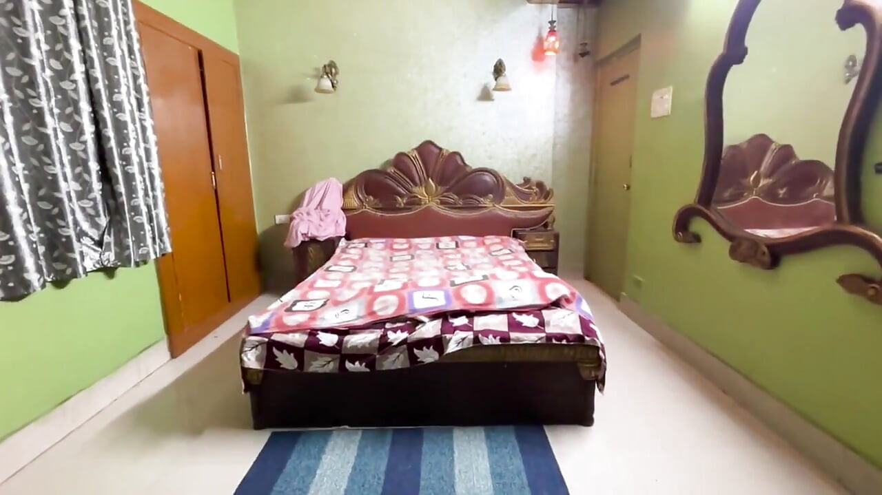 baar men singal room lek seksi garlaphrend K Sath Hua ki choot chudaee..