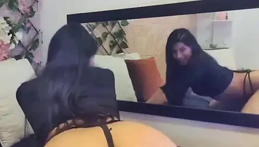 İnce, küçük ve baştan seni kancaya takan bir cazibeye sahip