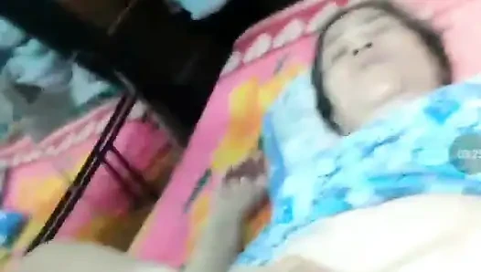 sie ist eine großartige verdammte hausfrau