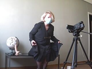 How I record my videos. Anal-vaginal masturbation from a mature teacher during an anatomy lesson. Behind the scenes. Big ass.