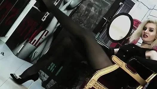 Jual jiwamu sama vampir