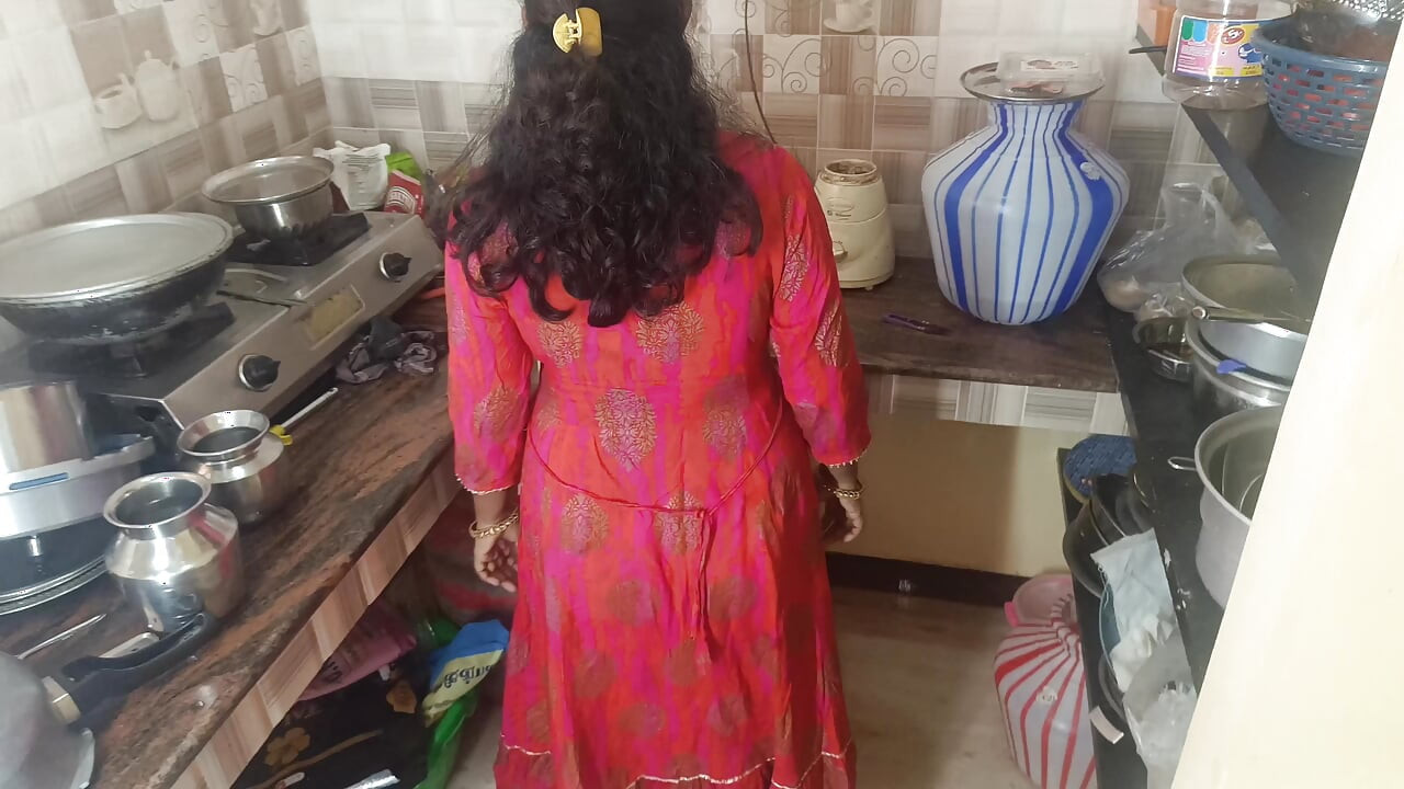 Housewife homemade kitchen fuck