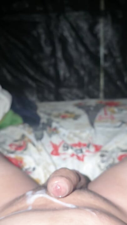 Straw with lots of milk, hot milk cumm