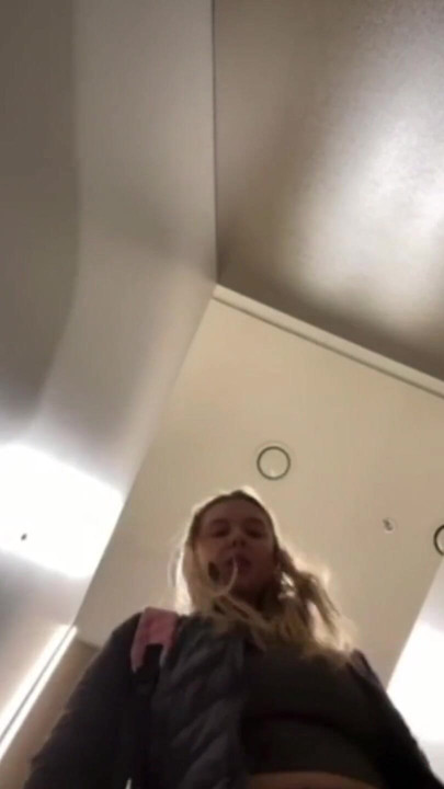 Jucielussie teasing u in the locker room | Clip 1