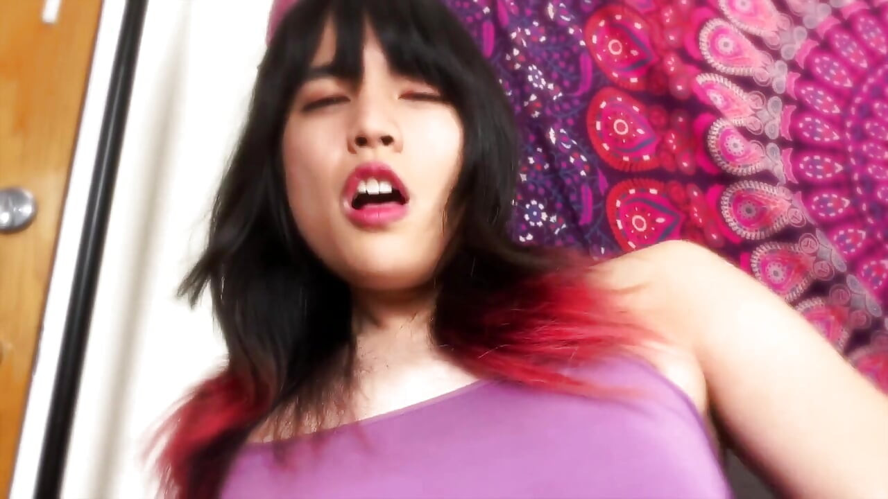 Becoming your roommate's sex toy