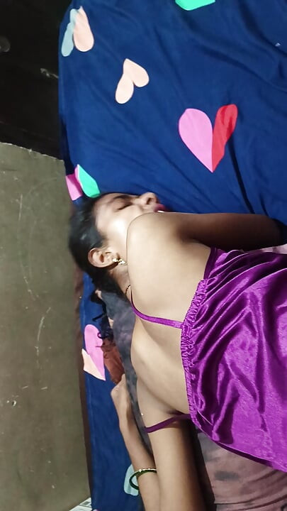 Desi bhabhi ki chudai uske ghar me hi sasur ji ne chod diya