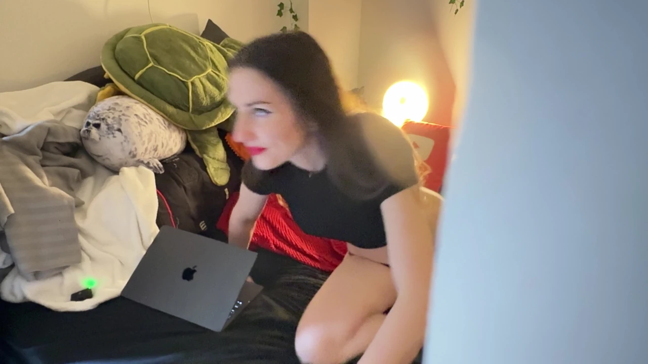 Scrolling Through My Fans' Dms Alone