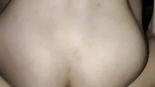 Young Colombian couple fucking in their car in Medellin