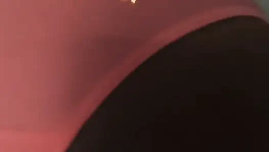 Hintli ateşli evli kadın sevgilisiyle yalnız