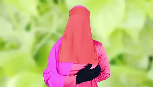 Wanita cantik Bangladesh memakai burqa masturbasi seks dan bicara kotor