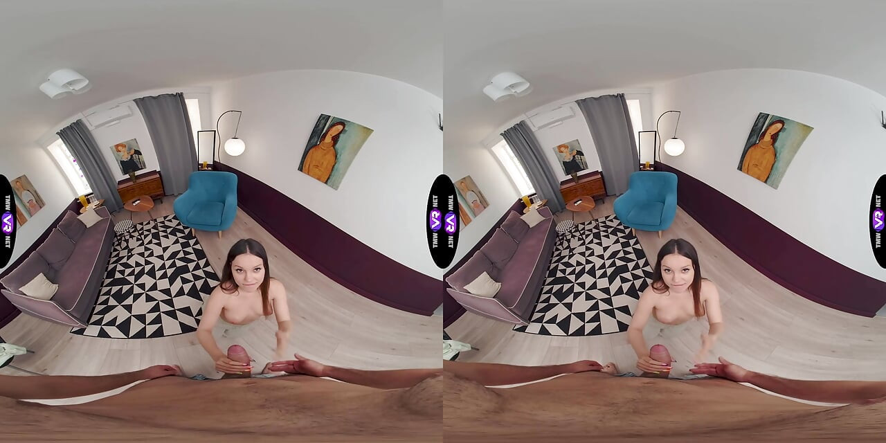 La sexy Maddy Nelson abandonne son échec pour une séance de baise torride - teenmegaworld