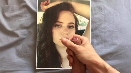 Sierra McCormick, hommage au sperme 5