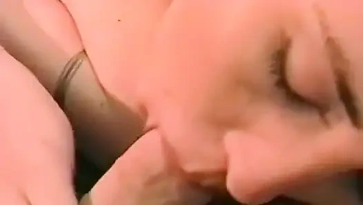 Sierra kamerada ilk yarağı emiyor