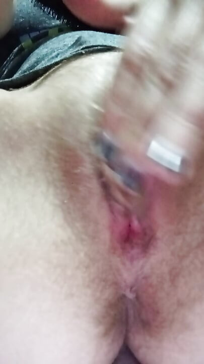 Mă simt FOARTE OBRAZNICĂ, AȘA CĂ AM FOST LA ÎNDEMÂNĂ