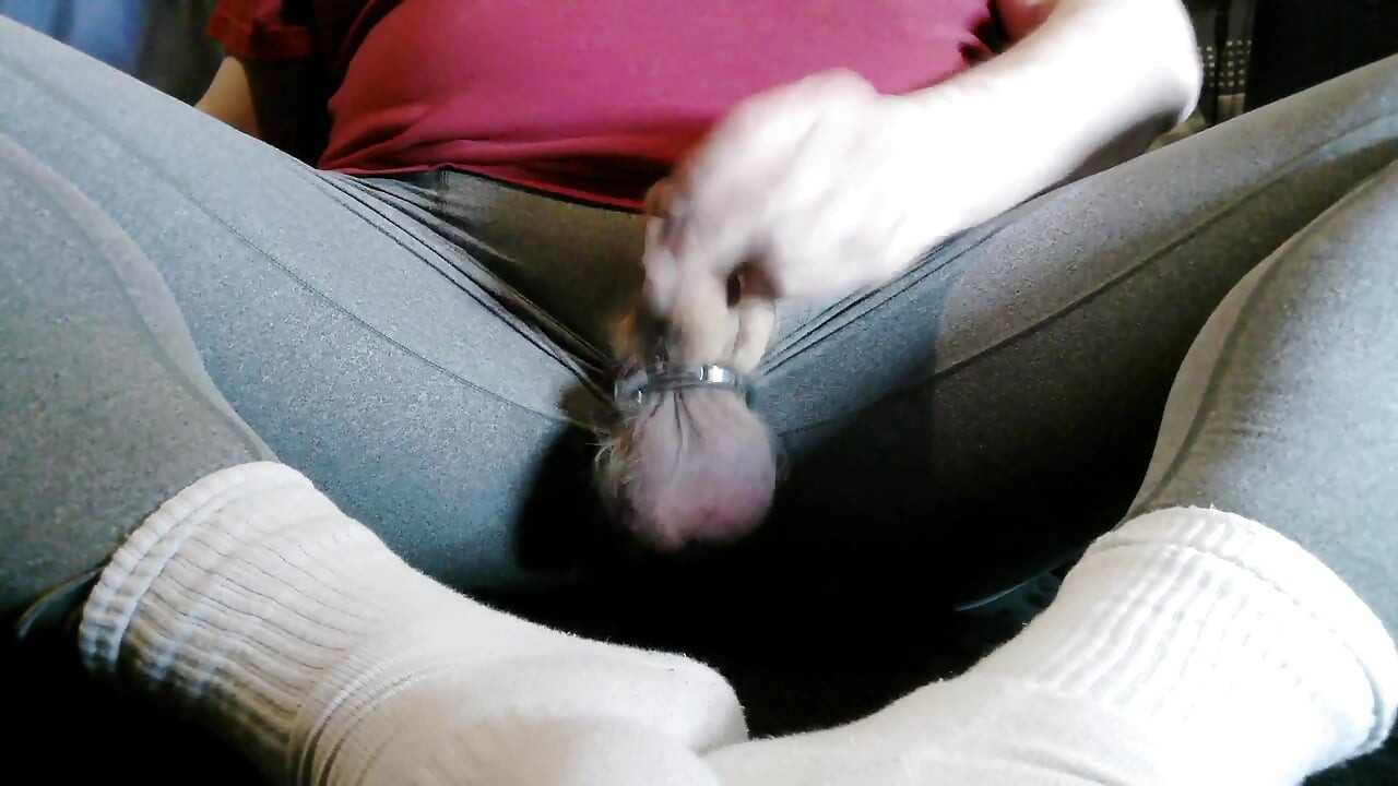 Νίκαια Cock & Balls έξω με τα πόδια στους 7o C, σπίτι για εκρηκτική ανακούφιση