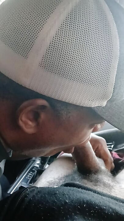 Getting some wet sloppy blowjob action