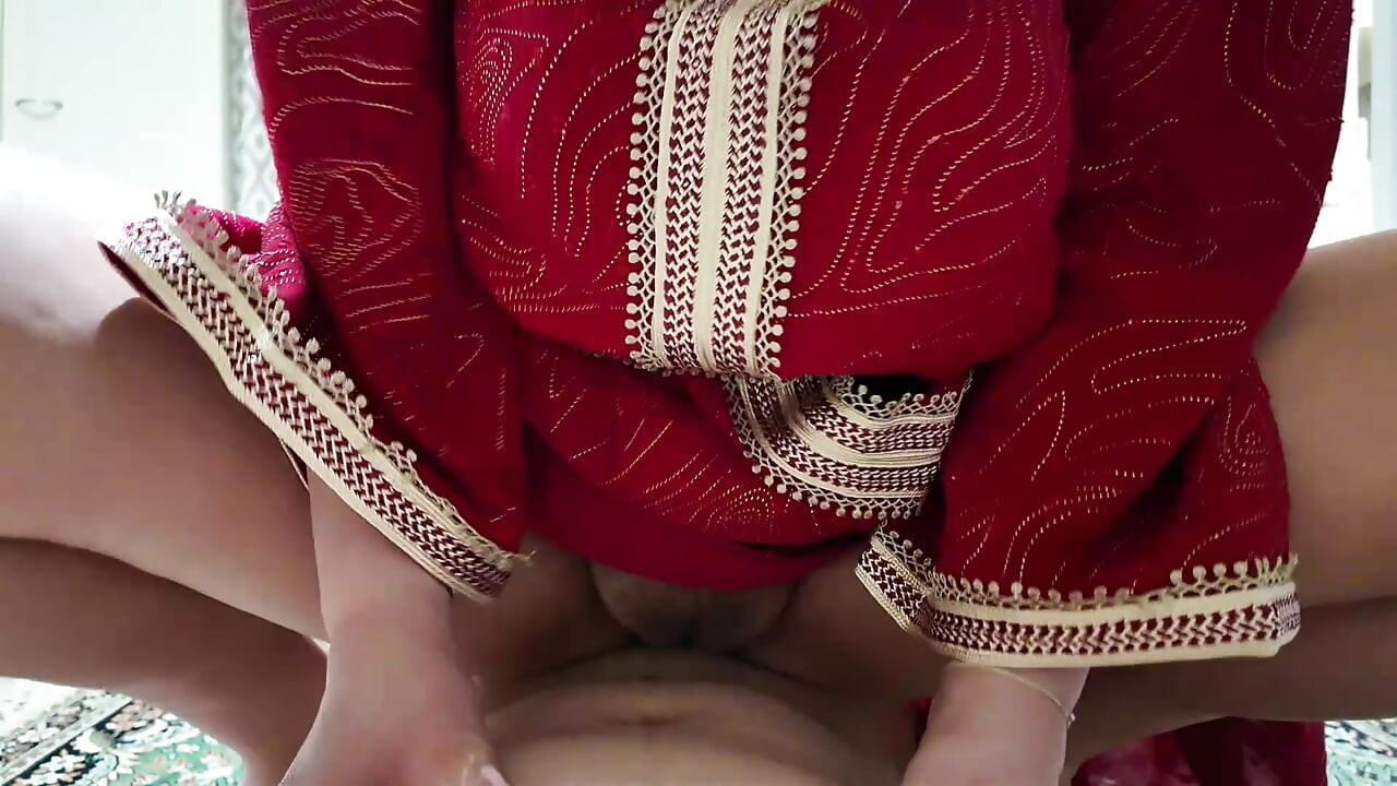 Turkish XXX Sex With Beautiful MILF