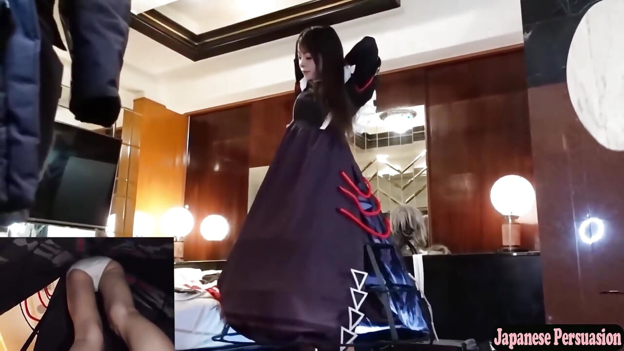 Cosplayer z Czystym Obrazem ujawnia sekretną stronę, nastrój po wydarzeniu zamienia się w intymne tajne spotkanie