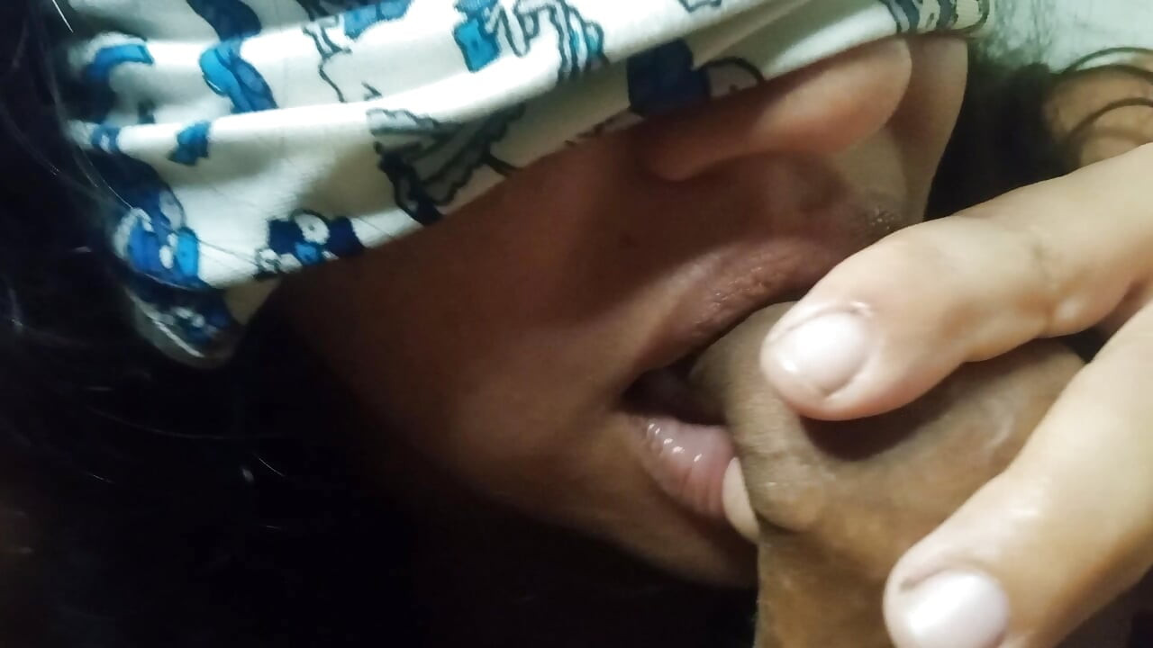 My stepsister is addicted to sucking my penis, she doesn't even give me a break when I'm editing these videos.
