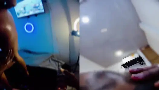 Döllü ayı bakış açısı gırtlağına kadar alıyor kalın ve seksi latin