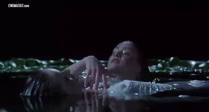 Elle Macpherson Kate Fischer Portia de Rossi - Sirens