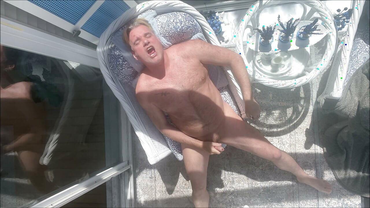 HUNK DADDY BEAR NAKED SUNBATHING IN THE VERANDA 4