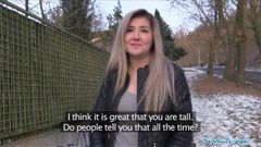 Público agente linda rusa ama el sexo por dinero en efectivo