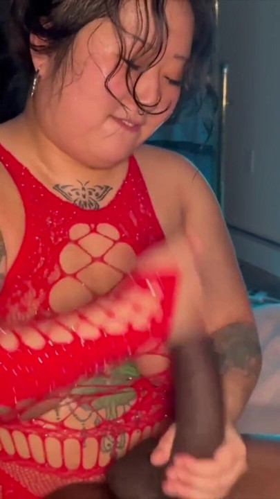 預告片：亞洲胖女明星《財富·庫克》對戰《曲線文化》中的布爾夫克羅斯先生 | 短片 1