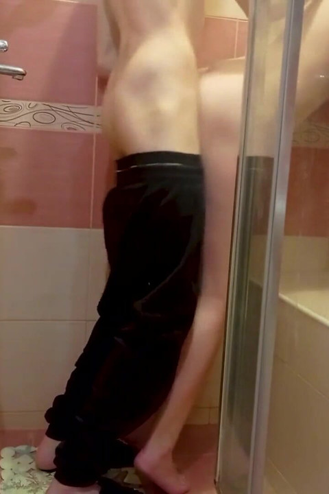 My dorm roommate came to wash while I was shaving