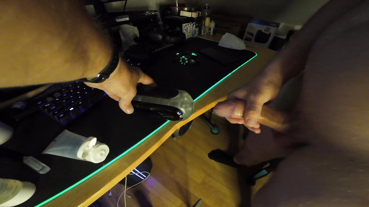 Edging and Dirtytalking to my fucktoy (livestream sequence)