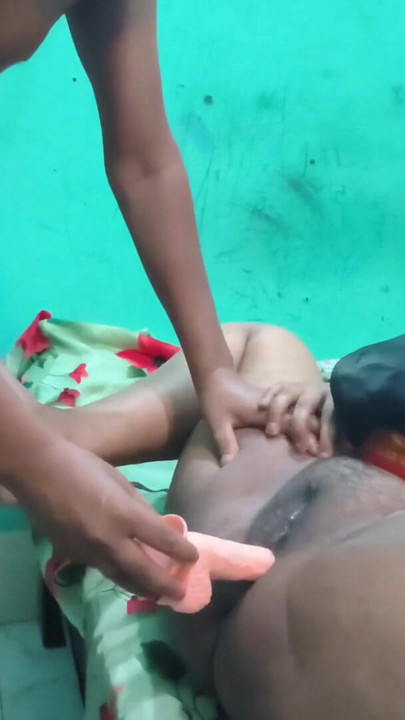 Søde Par Øjeblikke Bangla Talk | Klip 2