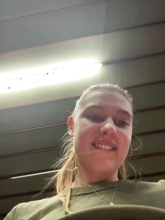 Big ass in Leggings training so hard