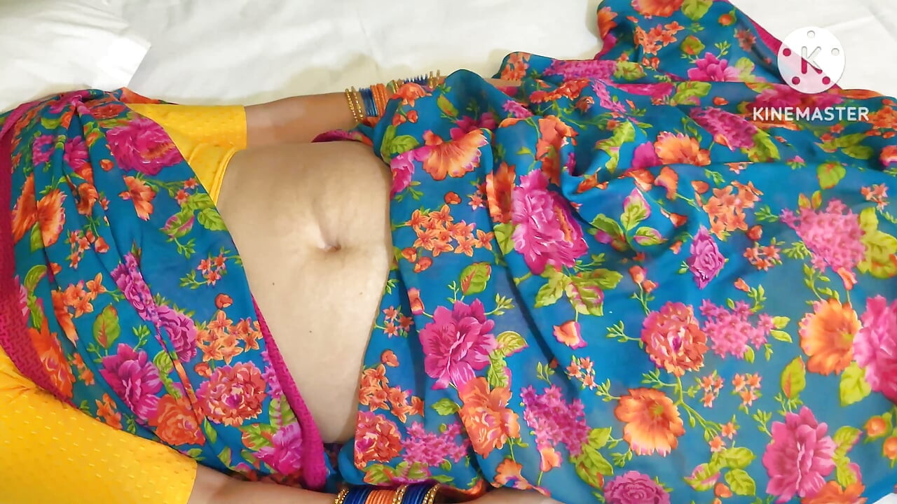 Sharmili Bhabhi ne apni chut shave kar apne dever se chudawayee