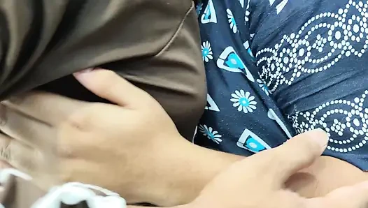 Neck kiss with lip lock in nighty