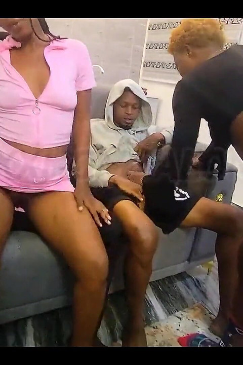 कॉलेज हॉस्टल में कॉलेज नंगा नाच पार्टी