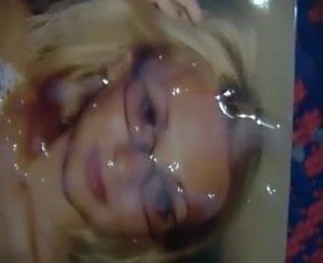 射在戴眼镜的女孩身上 汇编