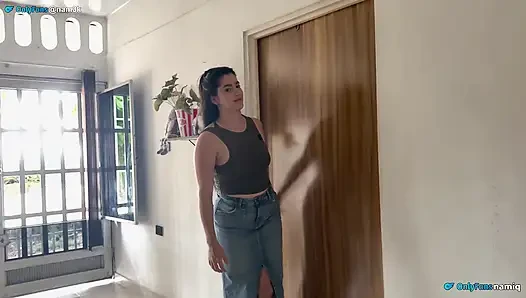 I Fuck My Real Stepsister, I Give Her a Little Gift.