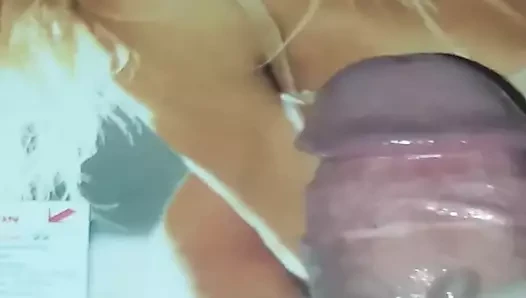 Pamela anderson boşalmak haraç